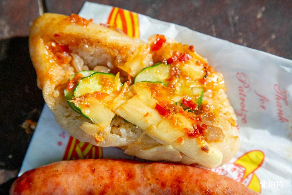 A7體育大學站美食推薦｜龜山大樹下大腸包小腸，香腸紮實好吃 @愛伯特