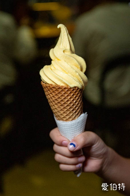 桃園青埔東東石頭火鍋評價?麻油爆炒,近華泰名品城宵夜鍋物推薦 @愛伯特