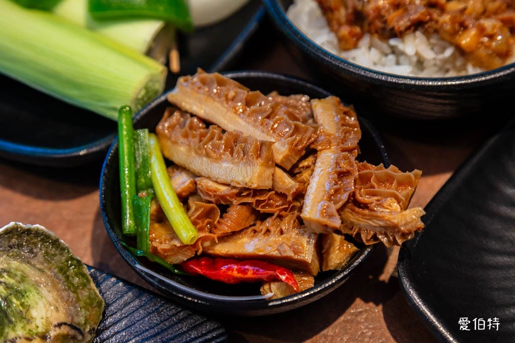吃肉肉燒肉専門店中壢店｜桃園燒烤吃到飽推薦，手搖飲無限暢飲還能外帶