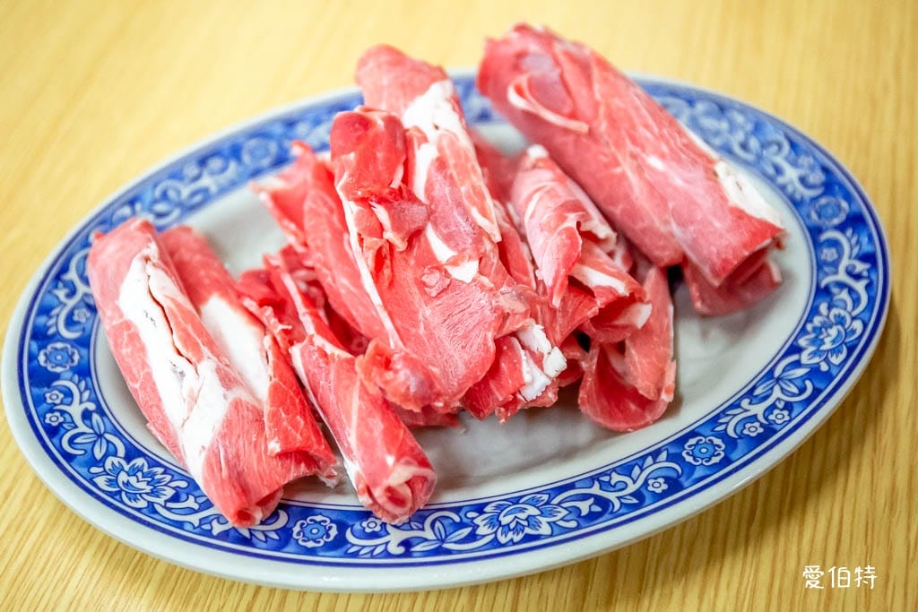 中壢廣興羊肉爐｜隱藏版只賣4.5小時，清燉香菜羊肉無羊騷味