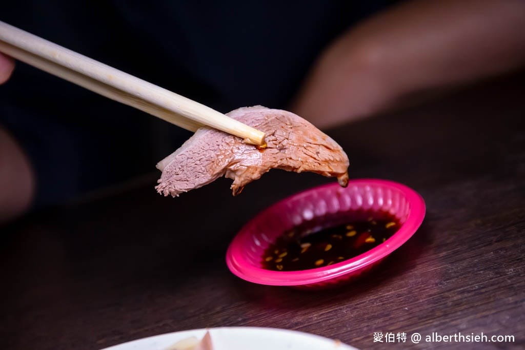 中壢客家麵店推薦｜老巷小館，80年老店的湯頭與鵝肉超有水準