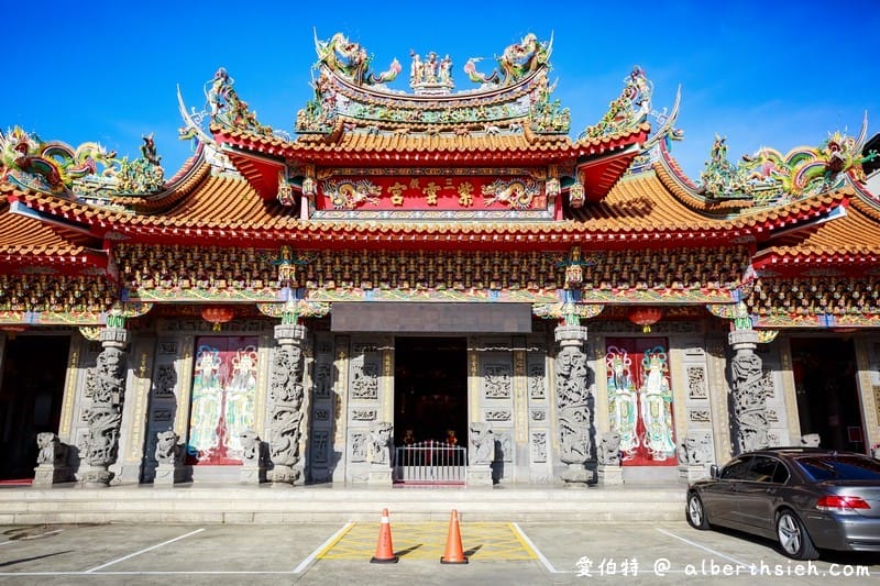 桃園關聖帝君廟｜中壢三教紫雲宮，供奉三恩主，曾接連擲出2立筊