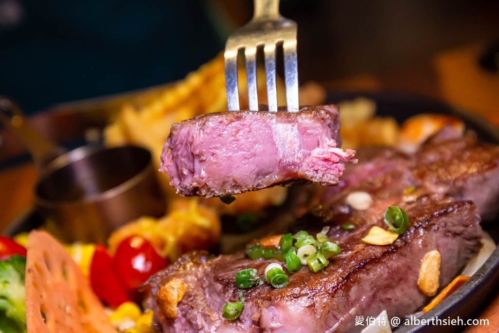 炙り庵steak牛排-龜山長庚店｜濕式熟成牛排軟嫩好吃