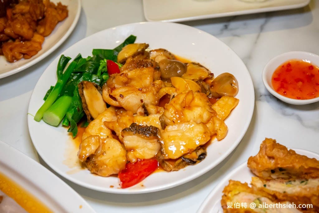 檀島香港餐廳大江店｜中壢港式飲茶美食推薦，鳳爪蘿蔔糕好吃