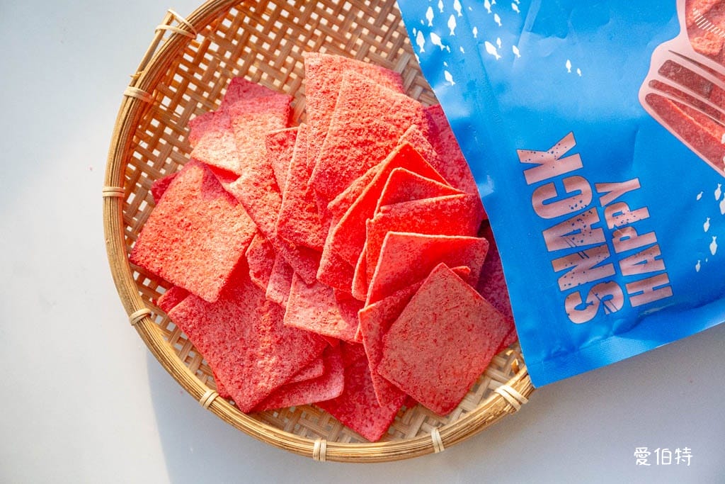 中壢老街溪A22站伴手禮推薦｜三陽食品創始店，古早味零食、蜜餞、肉乾一次買齊