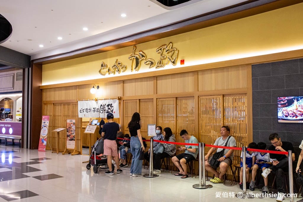 檀島香港餐廳大江店｜中壢港式飲茶美食推薦，鳳爪蘿蔔糕好吃