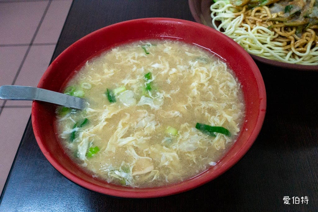 洪記涼麵｜桃園早午餐推薦，涼麵，味增湯，魯肉飯都好吃