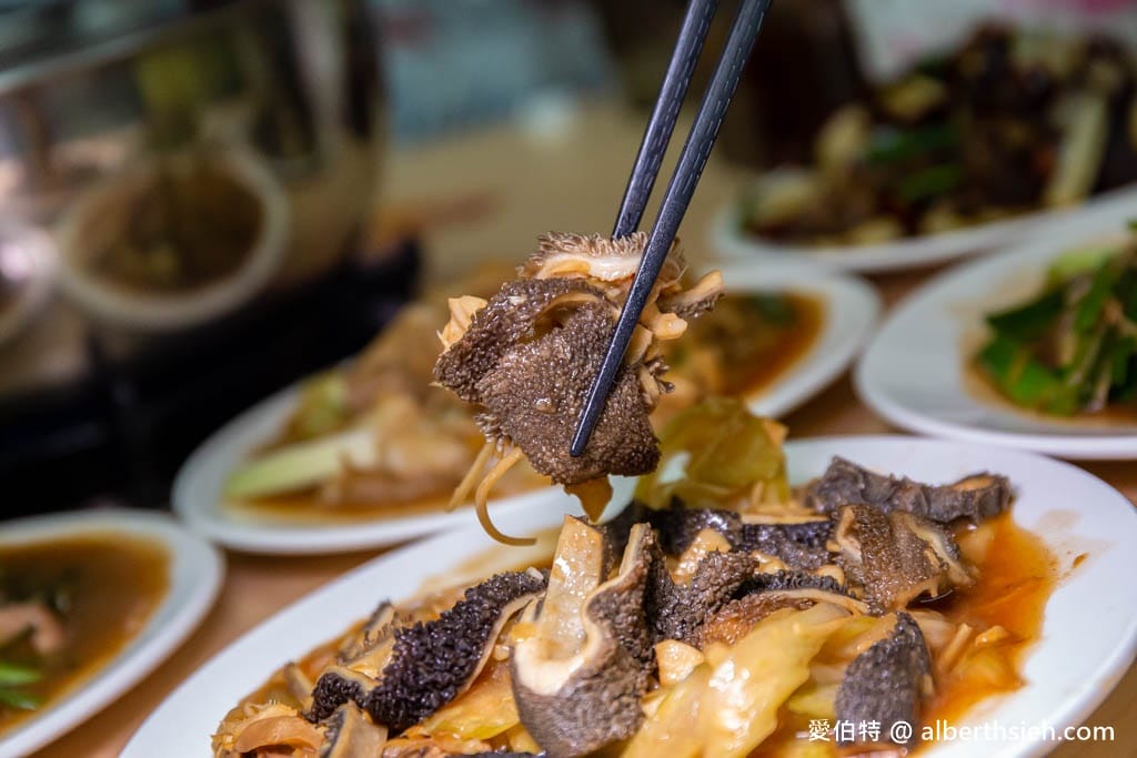 桃園後站正港現宰羊肉爐｜藥膳湯頭，腱子羊肉軟嫩好入口！