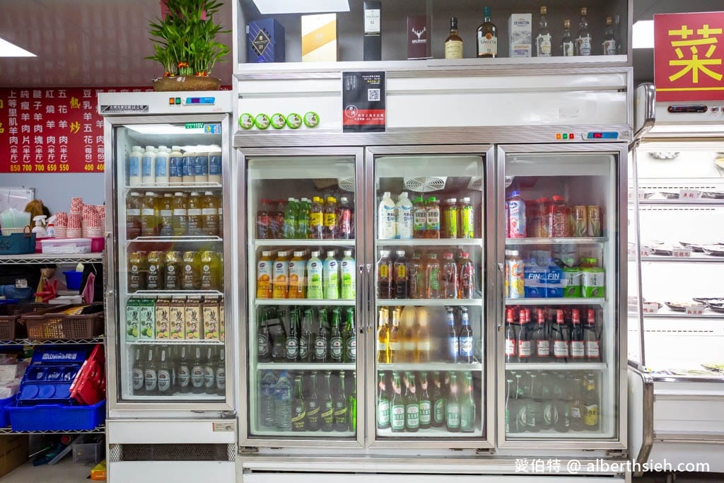 桃園後站正港現宰羊肉爐｜藥膳湯頭，腱子羊肉軟嫩好入口！
