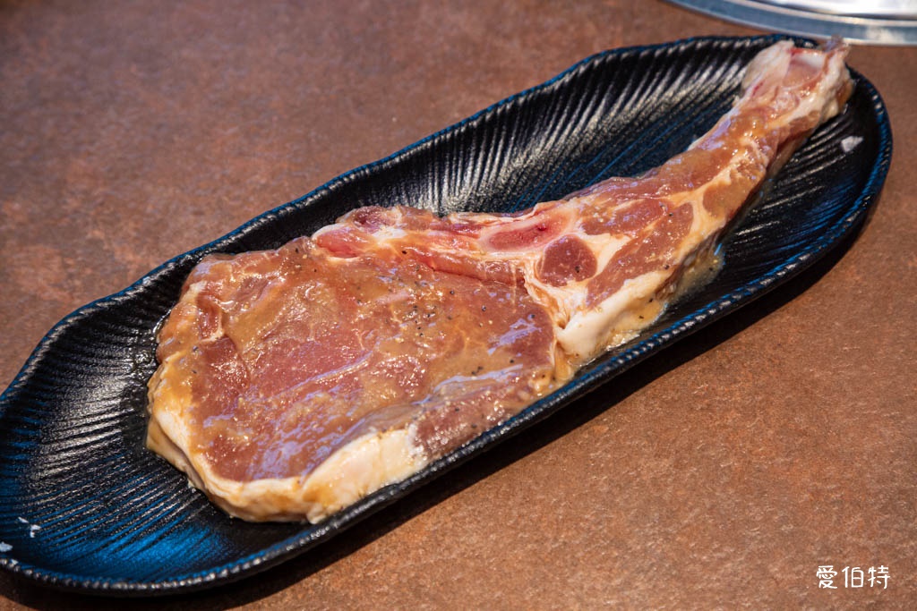 吃肉肉燒肉専門店中壢店|桃園燒烤吃到飽推薦,手搖飲無限暢飲還能外帶 @愛伯特