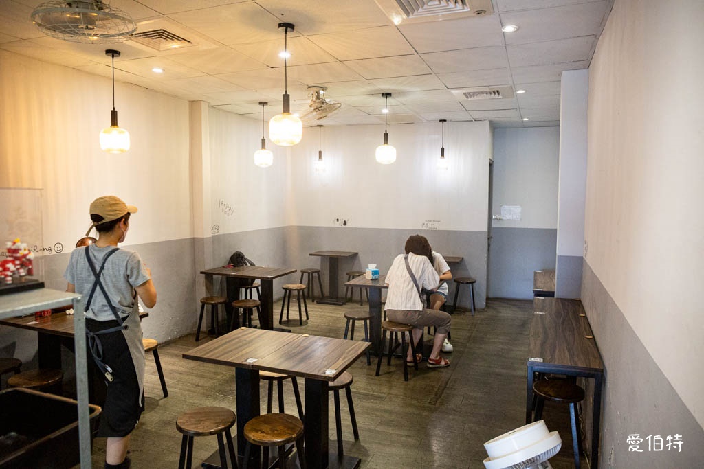 中壢早午餐推薦｜初樂板烤吐司，中原大學旁，餡料澎湃超滿足 @愛伯特