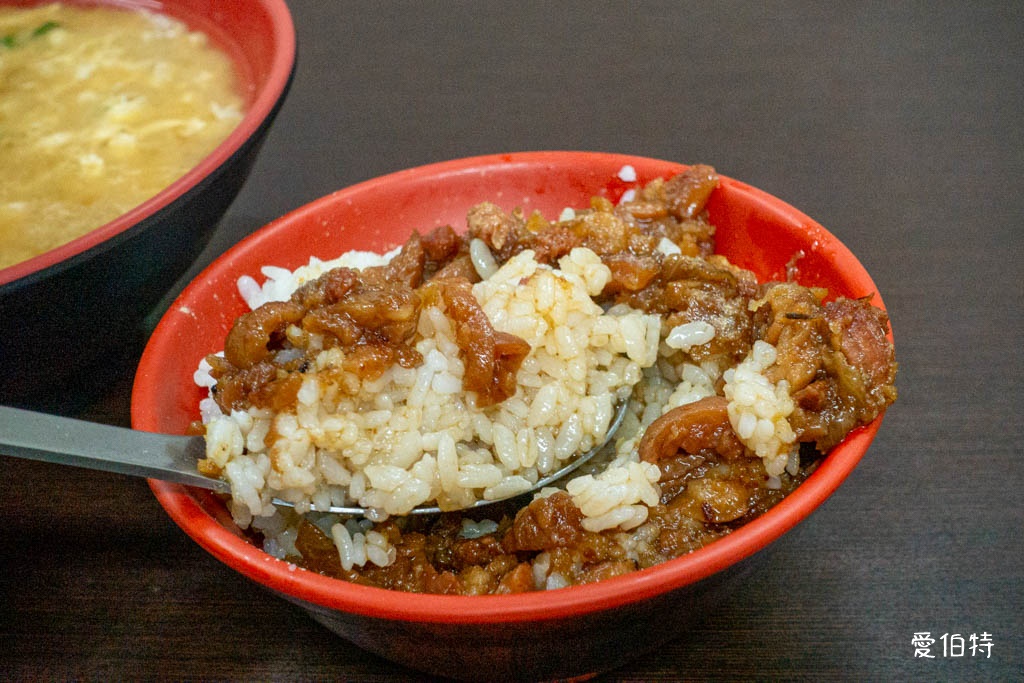 洪記涼麵｜桃園早午餐推薦，涼麵，味增湯，魯肉飯都好吃 @愛伯特