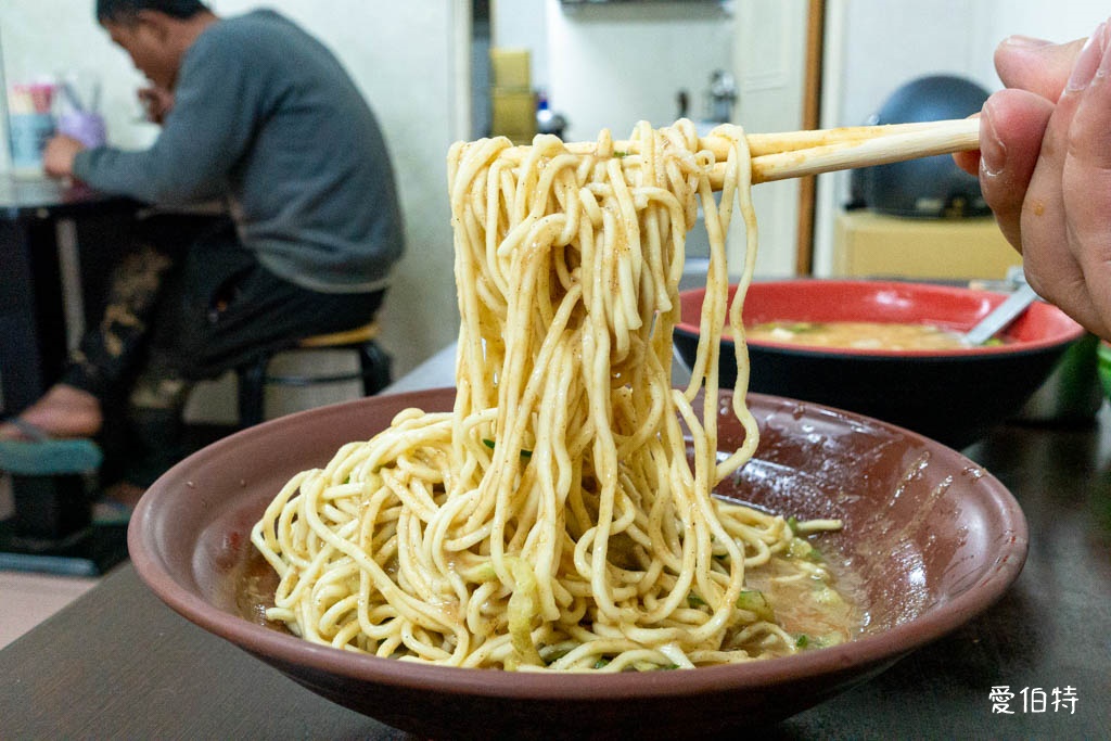 洪記涼麵｜桃園早午餐推薦，涼麵，味增湯，魯肉飯都好吃 @愛伯特