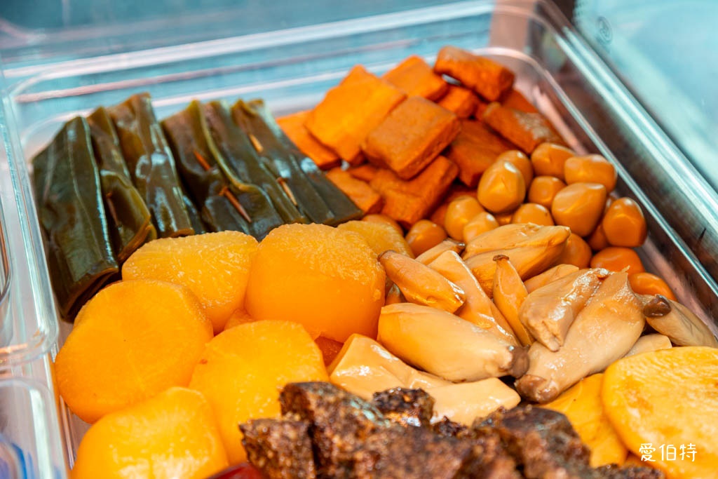 追蕾醬香黑鴨｜桃園藝文特區必吃滷味，中藥滷製，無醬油更清香 @愛伯特