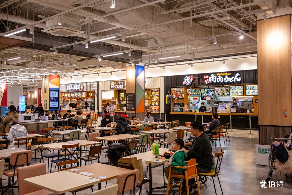 LaLaport福岡購物攻略|日本最大鋼彈,220間藥妝美食 - 第43張圖 LaLaport福岡購物攻略|日本最大鋼彈,220間藥妝美食