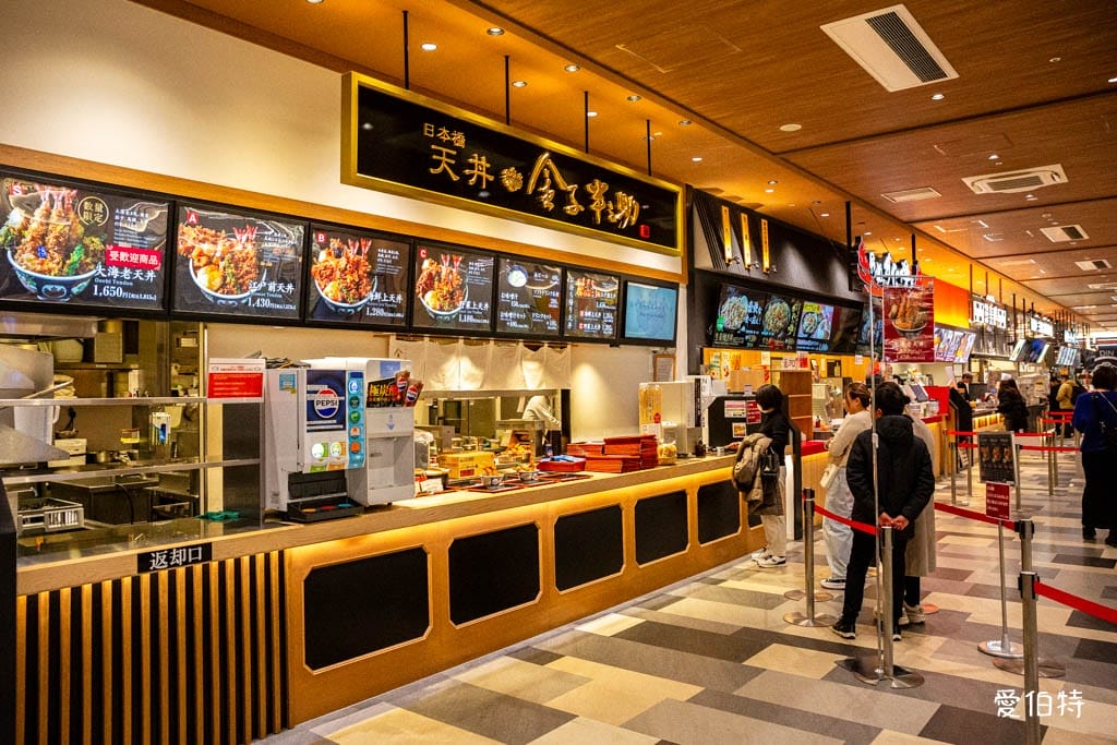 LaLaport福岡購物攻略|日本最大鋼彈,220間藥妝美食 - 第46張圖 LaLaport福岡購物攻略|日本最大鋼彈,220間藥妝美食