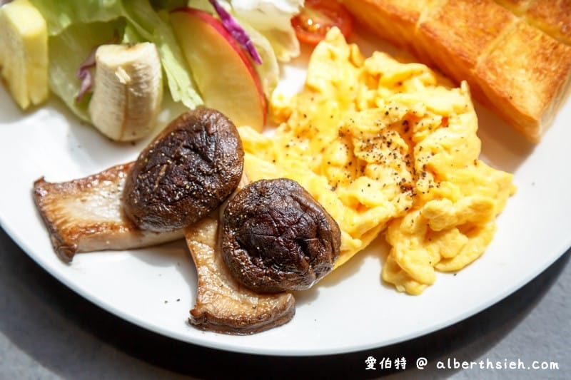桃園蔬食SOL WOW早午餐｜鹹派/薄餅/吐司讓人驚豔