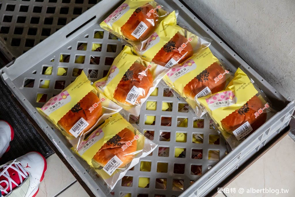 統一企業桃園中壢廠｜統一麵包工廠通通65折，購買攻略時段