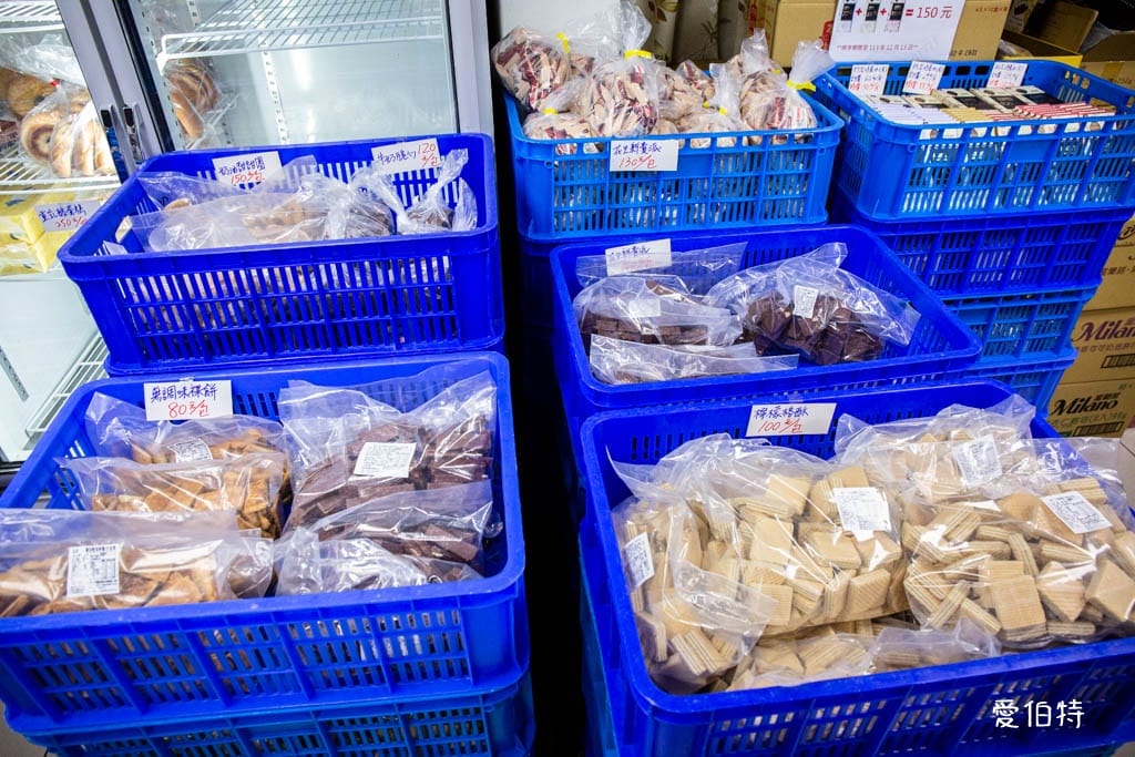 桃園撿便宜食品餅乾批發工廠｜統一麵包、77乳加、中祥、肉乾、綠豆糕
