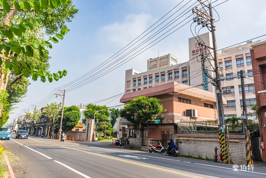 桃園撿便宜食品餅乾批發工廠｜統一麵包、77乳加、中祥、肉乾、綠豆糕