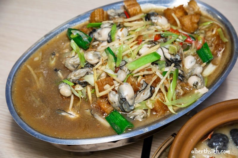 桃園品香殿潮州砂鍋粥|師承名店,生米熬煮現撈現煮活體海鮮 - 第23張圖 桃園品香殿潮州砂鍋粥|師承名店,生米熬煮現撈現煮活體海鮮