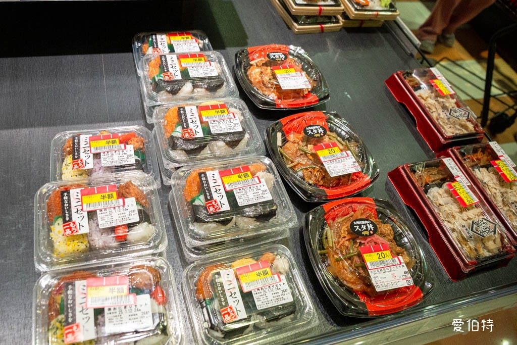 MaxValu Express博多祇園店｜福岡24小時超市，櫛田神社前