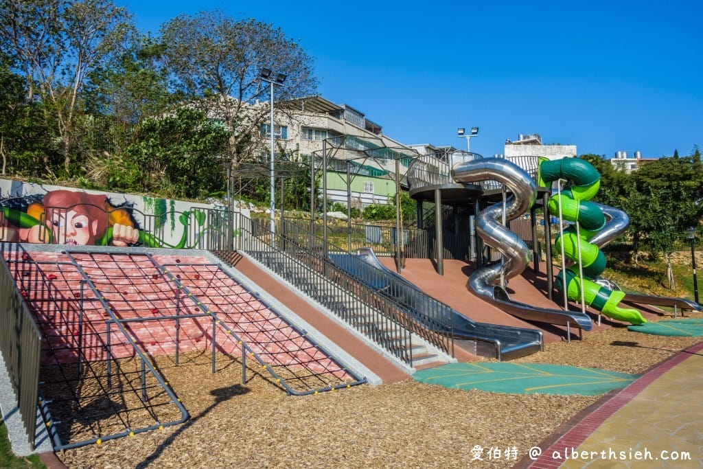 鶯歌永吉公園｜新北親子景點，炮仗花隧道搭配傑克與魔豆