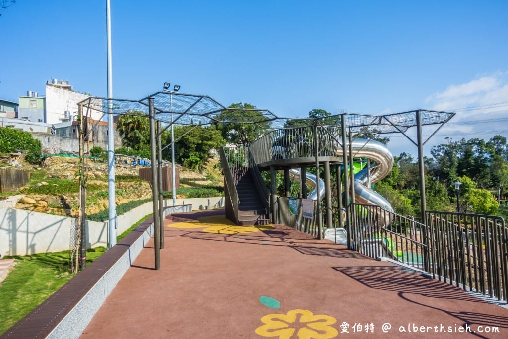 鶯歌永吉公園｜新北親子景點，炮仗花隧道搭配傑克與魔豆