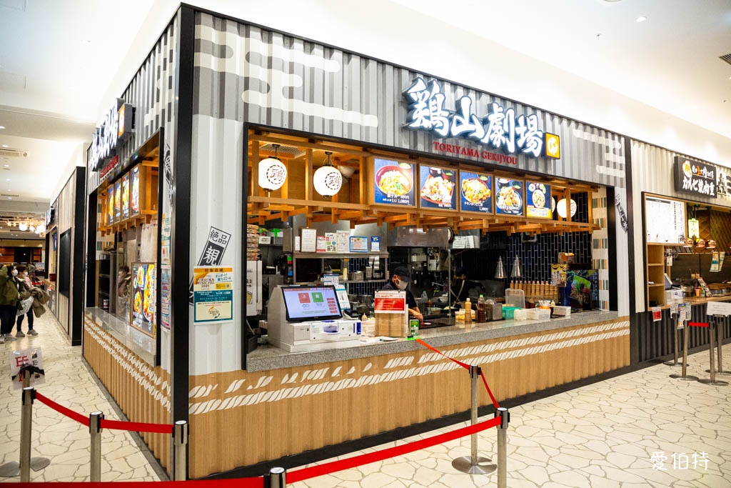 LaLaport福岡購物攻略｜日本最大鋼彈，220間藥妝美食 @愛伯特