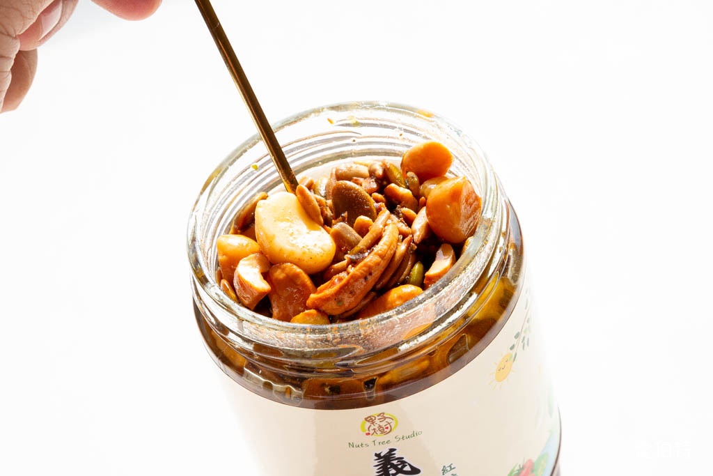 堅果辣椒醬推薦｜果子樹堅果拌醬七款口味一次看，拌麵拌飯都適合 @愛伯特