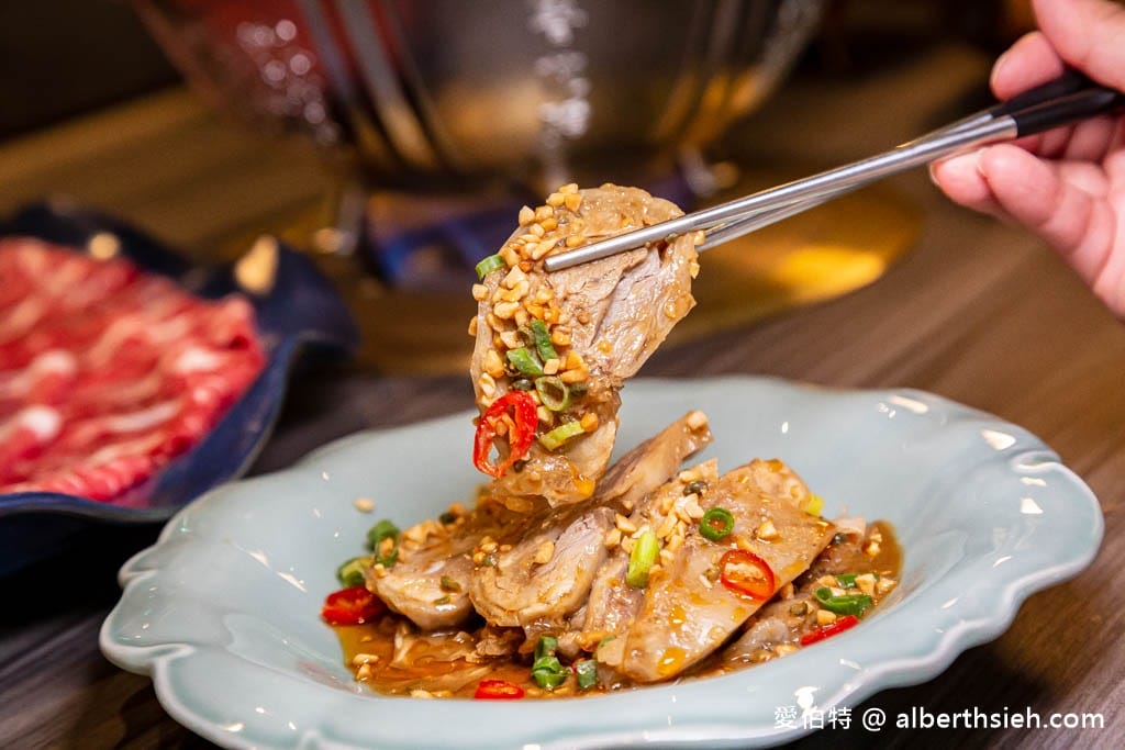 青花驕麻辣鍋桃園同德店|藝文特區菜單,牛三拼以及鮮蝦滑必點 - 第40張圖 青花驕麻辣鍋桃園同德店|藝文特區菜單,牛三拼以及鮮蝦滑必點