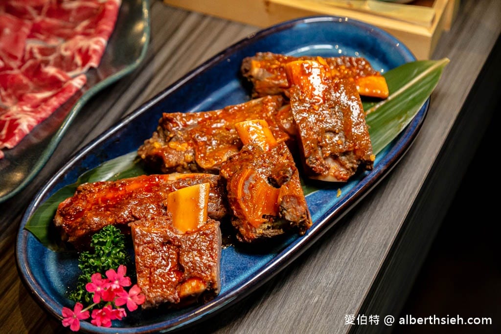 青花驕麻辣鍋桃園同德店|藝文特區菜單,牛三拼以及鮮蝦滑必點 - 第32張圖 青花驕麻辣鍋桃園同德店|藝文特區菜單,牛三拼以及鮮蝦滑必點