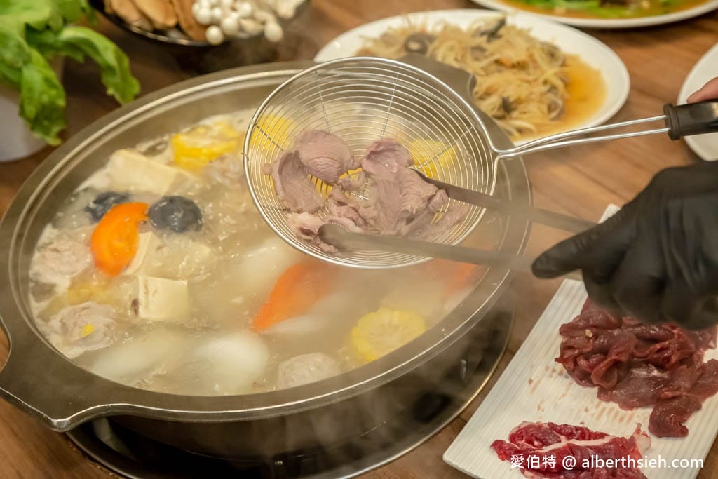 桃園羊肉爐推薦｜總裁家溫體鮮羊肉料理，清燉湯頭溫潤鮮甜