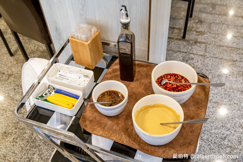 桃園羊肉爐推薦｜總裁家溫體鮮羊肉料理，清燉湯頭溫潤鮮甜