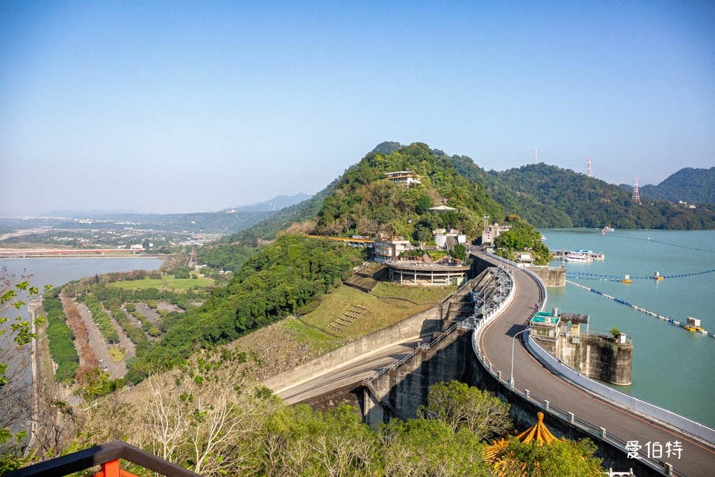 2026石門水庫楓葉紅了嗎？楓林步道壩頂，周邊景點一日遊