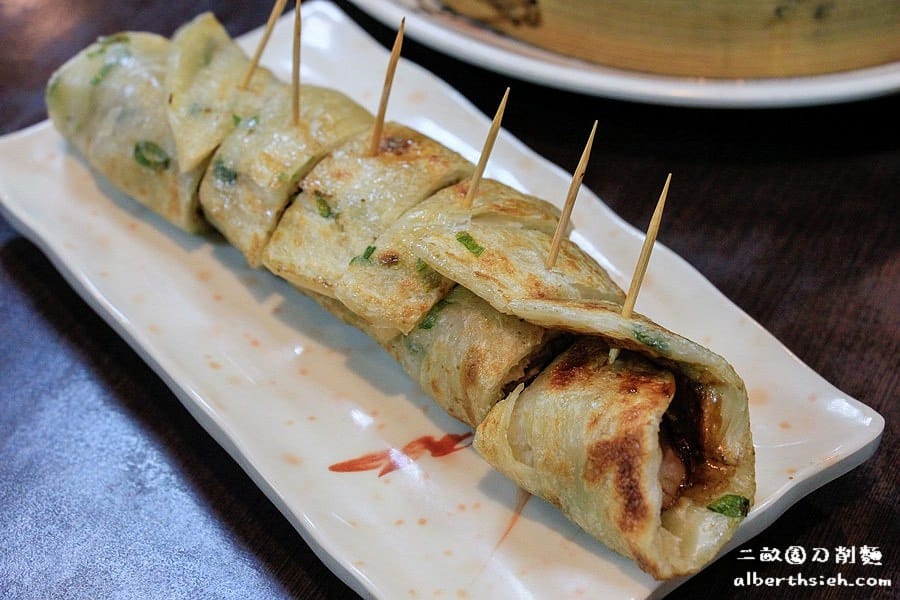 大溪龍潭北方麵食必吃｜二畝園麵館，好停車且破四千好評