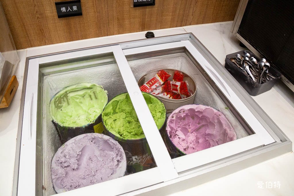 饗厚牛排桃園店｜百道自助吧吃到飽399不收服務費