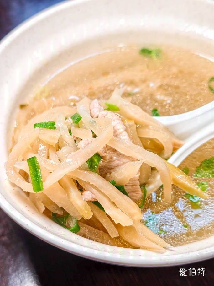 大溪龍潭北方麵食必吃｜二畝園麵館，好停車且破四千好評