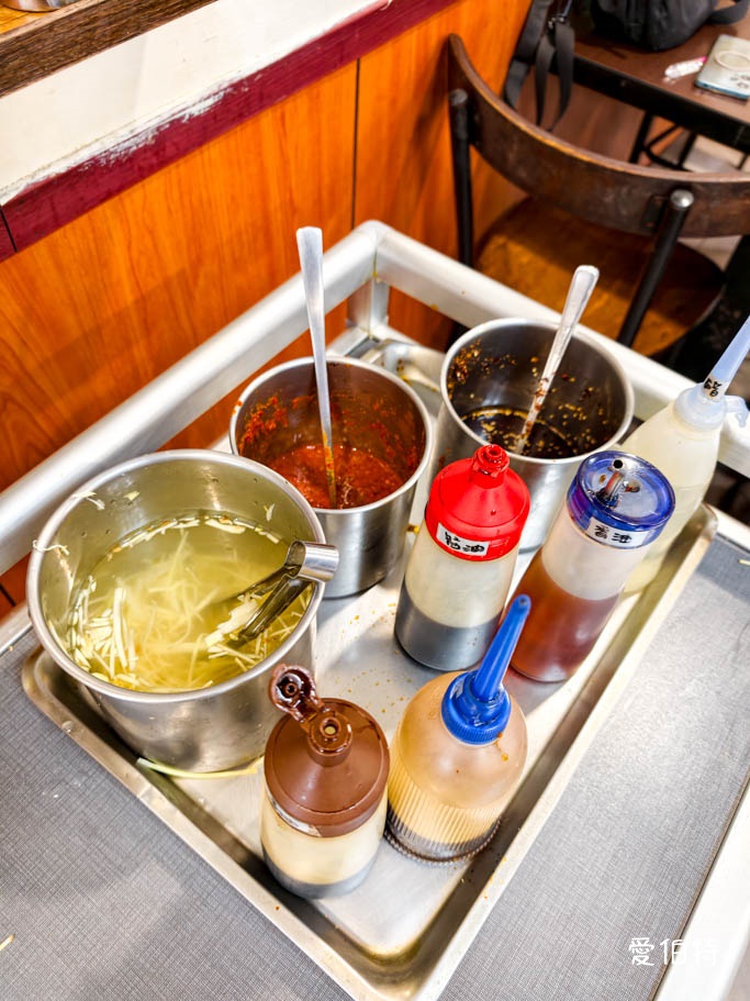 大溪龍潭北方麵食必吃｜二畝園麵館，好停車且破四千好評 @愛伯特