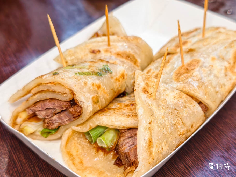 大溪龍潭北方麵食必吃｜二畝園麵館，好停車且破四千好評 @愛伯特