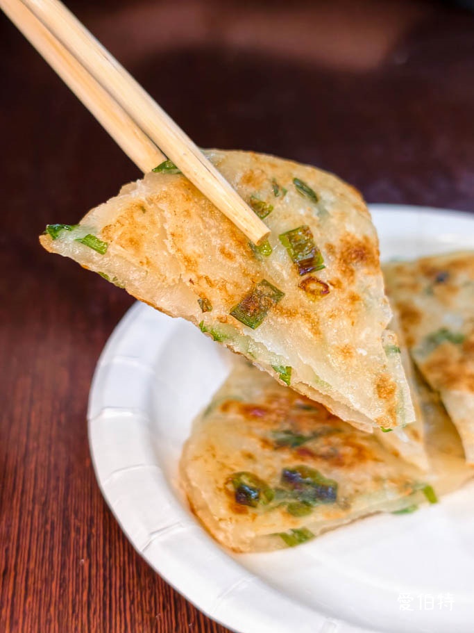 大溪龍潭北方麵食必吃｜二畝園麵館，好停車且破四千好評 @愛伯特