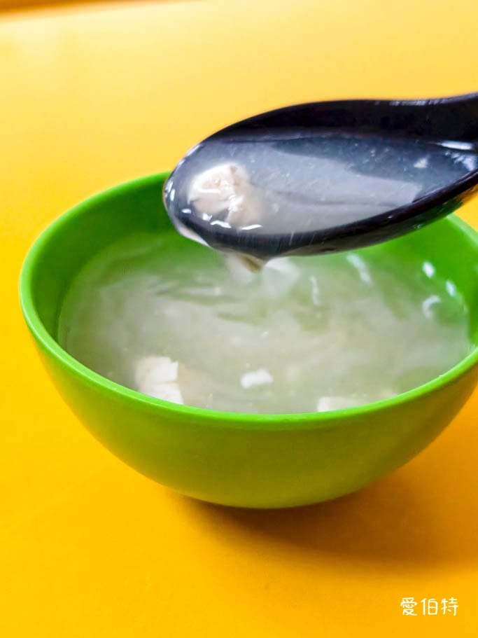 桃園八德必吃｜焢肉大王80元排隊便當，四大主菜高CP值