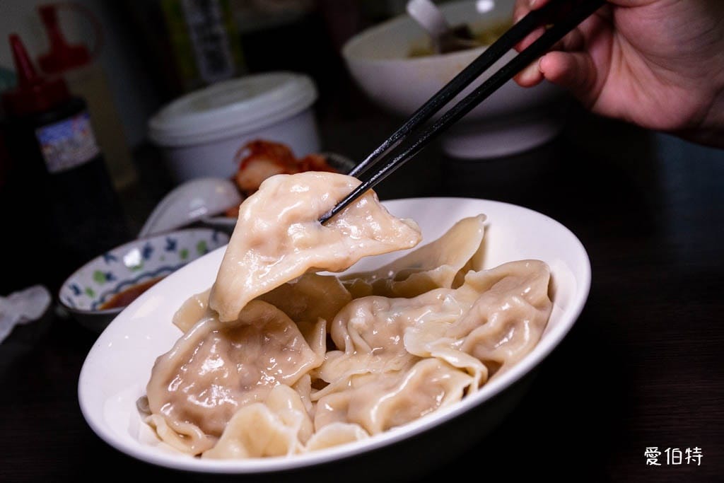 基隆阿姮牛肉麵｜牛肉嫩口好吃，湯頭順口美味推薦