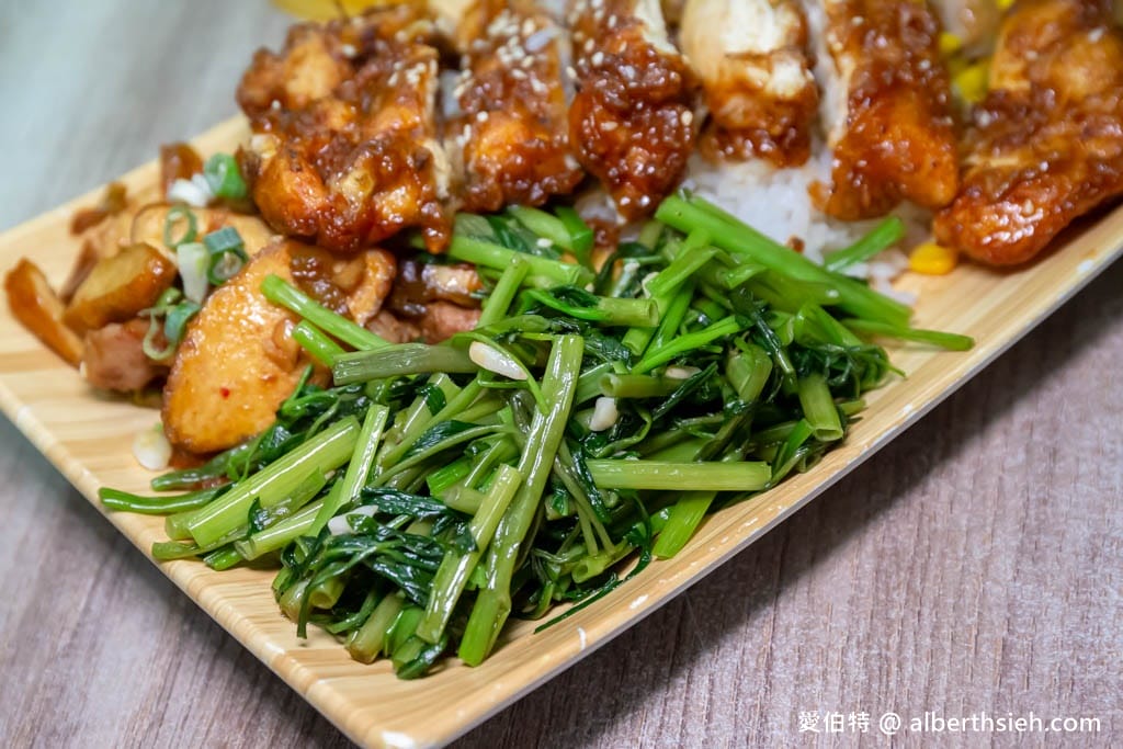 上野烤肉飯中壢總店｜便當菜單價格，附車位的在地超狂排隊店