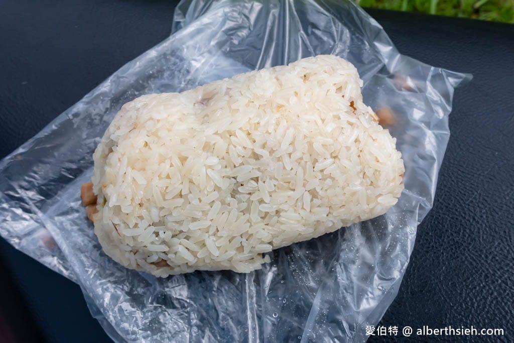 桃園早餐推薦｜南門市場必吃排隊美食：南門飯糰，菜單油條酥脆