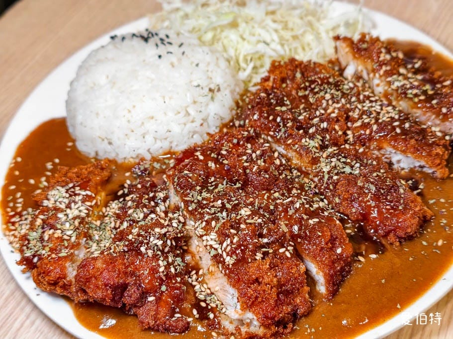 中壢咖哩飯推薦｜樹太郎，超厚切豬排免費續飯高CP值，日籍老闆