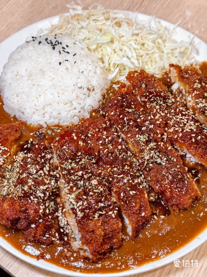 中壢咖哩飯推薦｜樹太郎，超厚切豬排免費續飯高CP值，日籍老闆