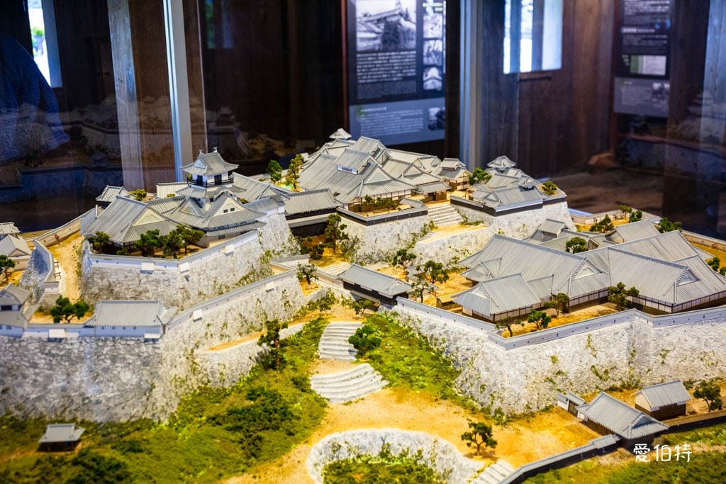高知必去景點｜高知城，日本100名城，唯一保留整個本丸建築群的古城