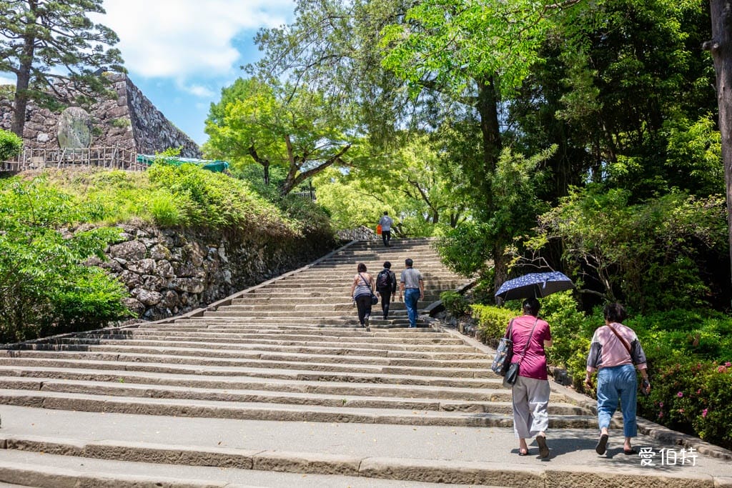 高知必去景點｜高知城，日本100名城，唯一保留整個本丸建築群的古城