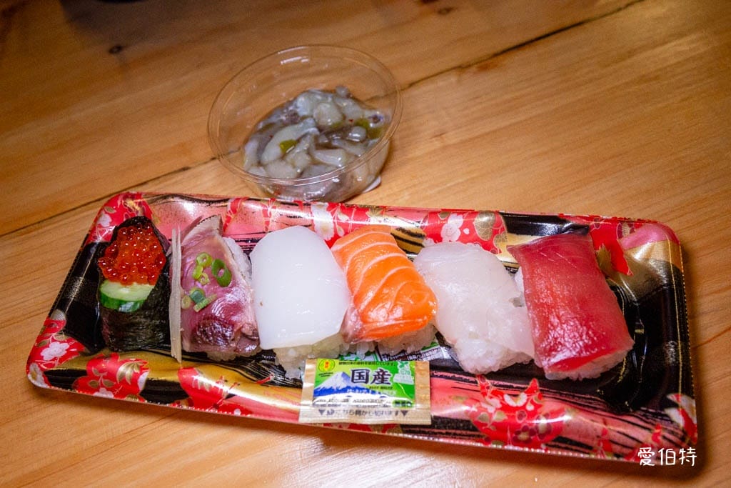 高知必去景點｜弘人市場，超多美食店家，ひろめの奥鰻祭鰻魚必吃